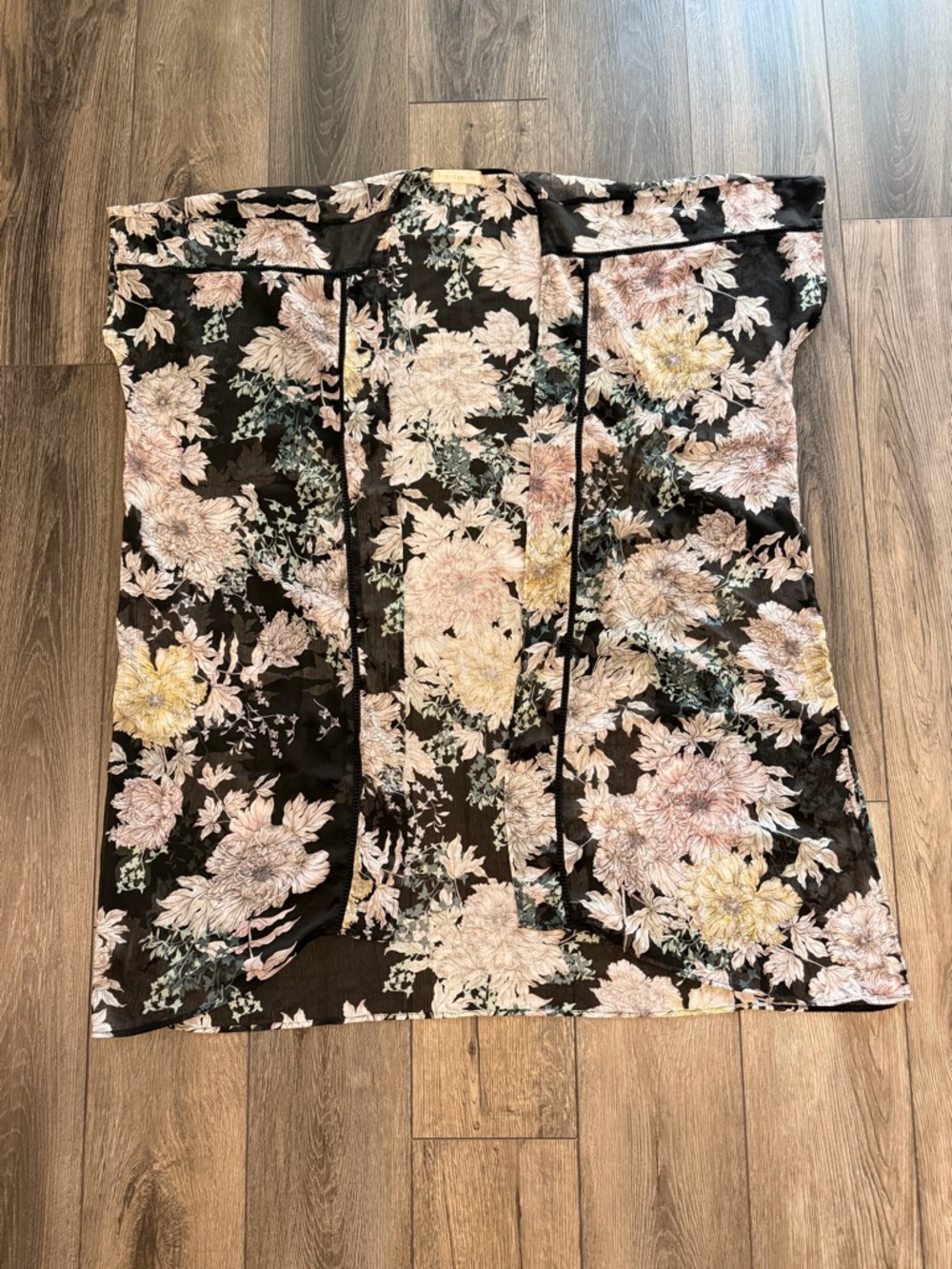 Band of Gypsies Floral Sheer Chiffon Kimono Cardigan Cover Up Black XS/S Boho - Picture 4 of 10
